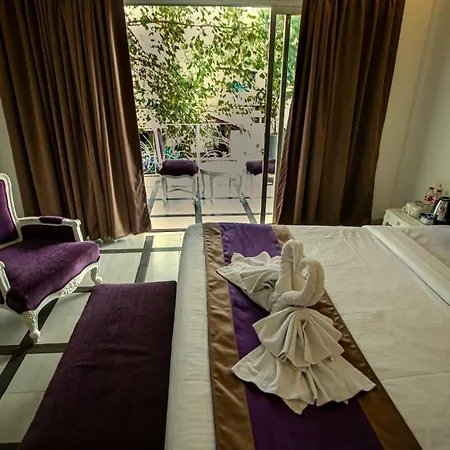 Royal Emirates Resort & Spa - Calangute, Goa